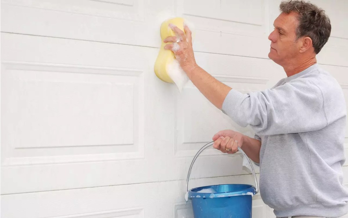 garage door cleaning tips garage door cleaning tips